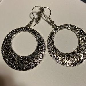Silver Engraved Fun Retro Earrings